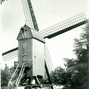 De Lijstermolen draait door