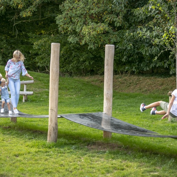 Heuvelland_magazine2019_nieuwe speelzone Wijtschate - kinderen -  spelen (21)_©ThierryCaignie_2018