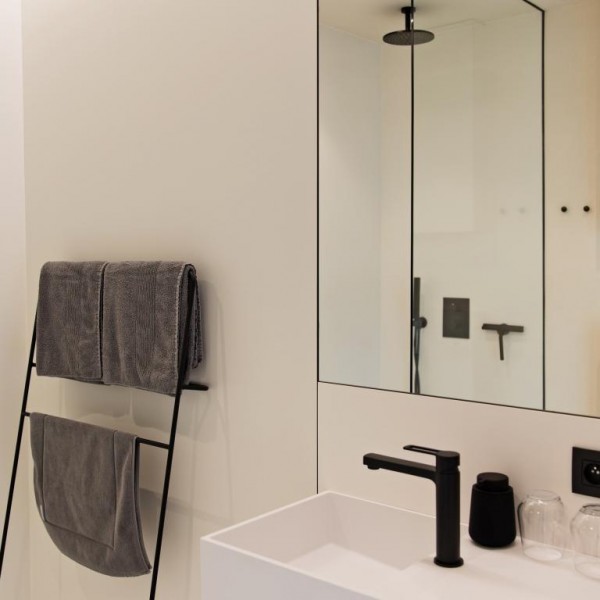 De badkamers van Räven en Ugglan zijn voorzien van alle hypermoderne comfort.