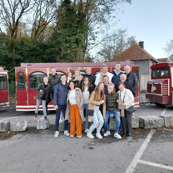 EK 700ste groep -20231105_162725_foto ©Johan Dierynck, groep akkoord publicatie