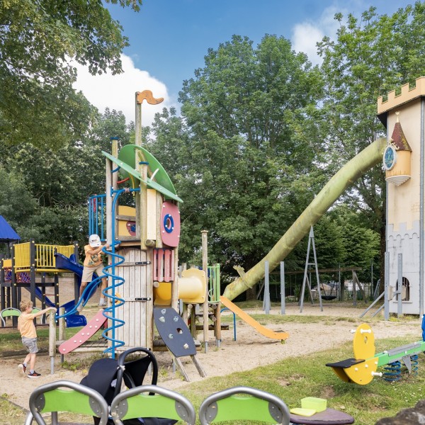Speelplein Nieuwkerke ©JanD'Hondt