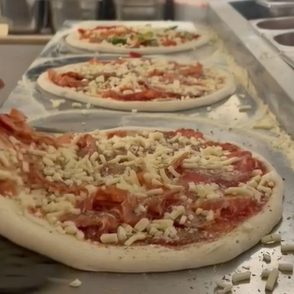 Pizzza Cavalli